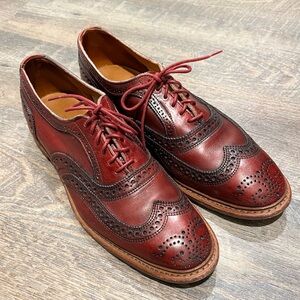 Allen Edmonds Men's Oxford Shoes - Rich Burgundy
